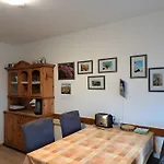 Haus Rheintalblick 萨巴赫瓦登