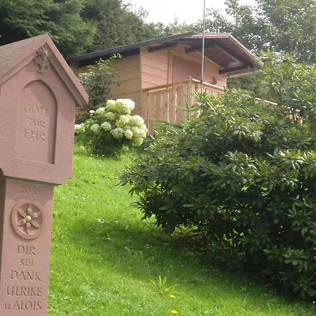 Haus Rheintalblick * 萨巴赫瓦登